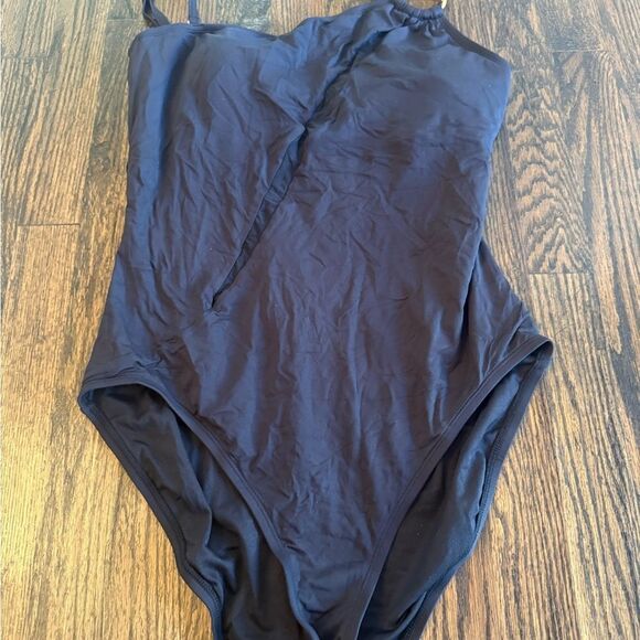 NWT BLEU ROD BEATTIE RING ME UP Asymmetrical One-piece Swimsuit - Picture 4 of 7